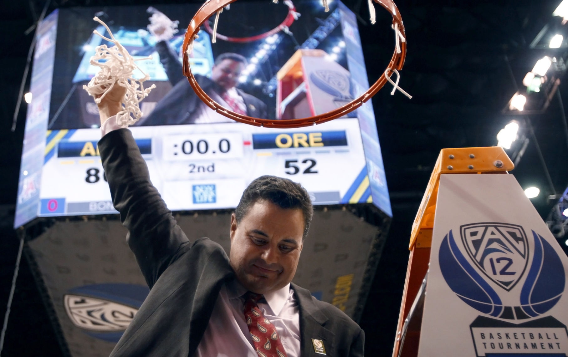 Arizona basketball coach Sean Miller